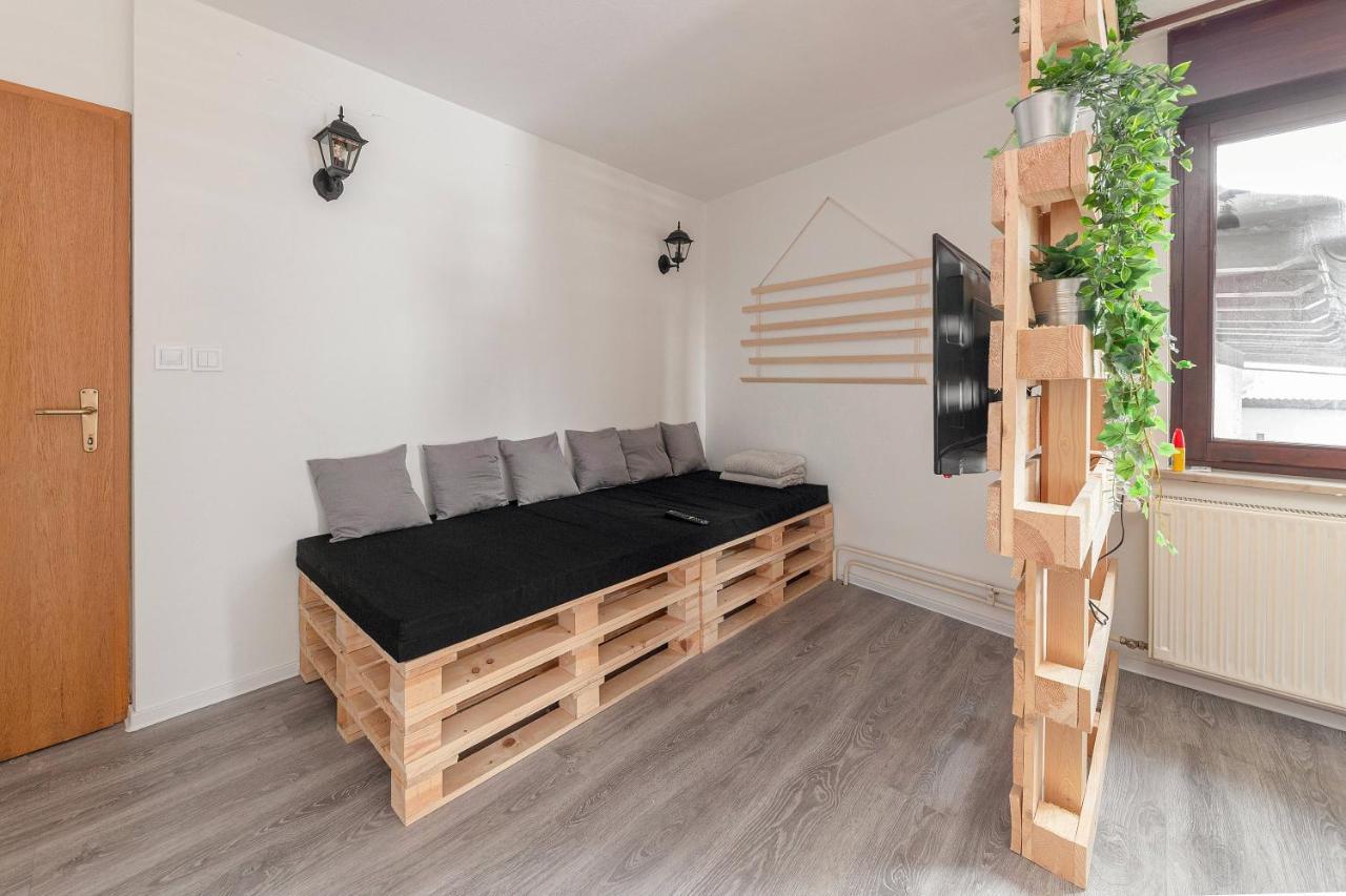 Apartma Vevce Apartman Ljubljana Kültér fotó